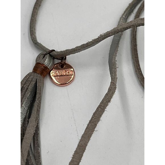 Saachi Gray Metallic Suede Leather Faceted Glass Dangle Rose Gold Necklace - Picture 7 of 8